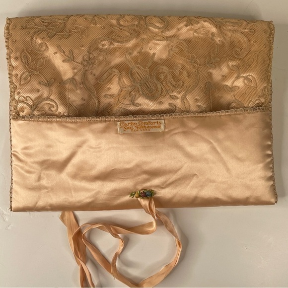 Saks Fifth Avenue Handbags - Carlin Comforts Saks 5th Avenue Lingerie Case Satin Large